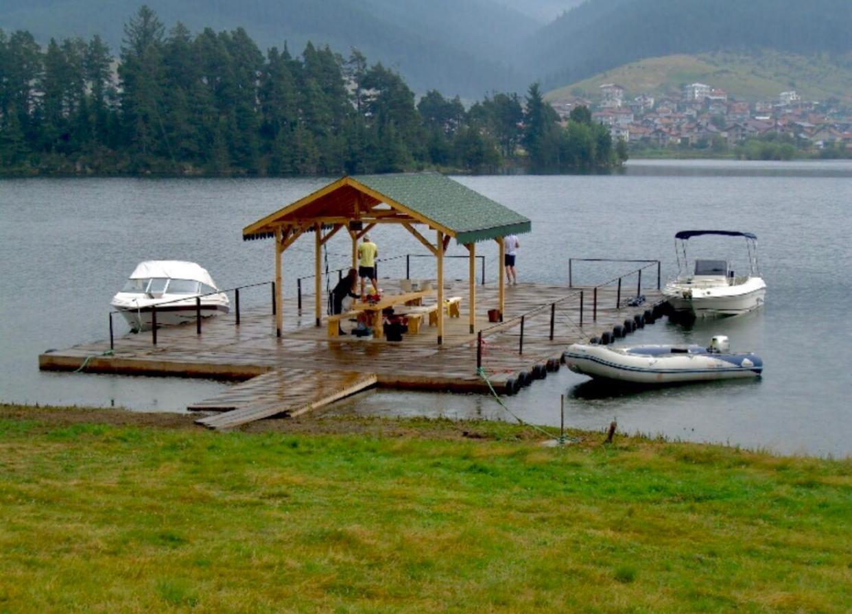 Hotel Vip Complex Sarnitsa Esterno foto
