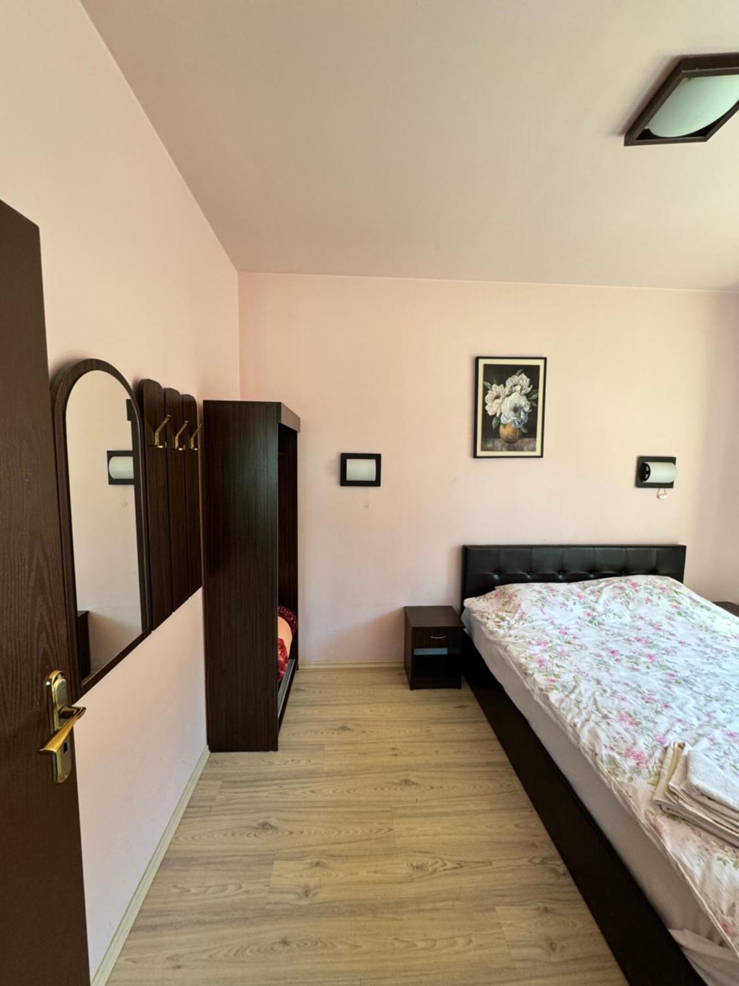 Hotel Vip Complex Sarnitsa Esterno foto